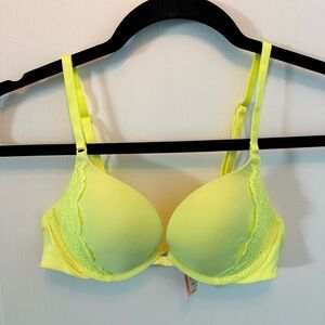 Victoria’s Secret Push Up Bra